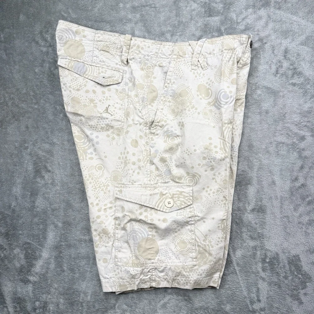Jordan Cargo Shorts Beige Abstract Print Baggy Size 38R